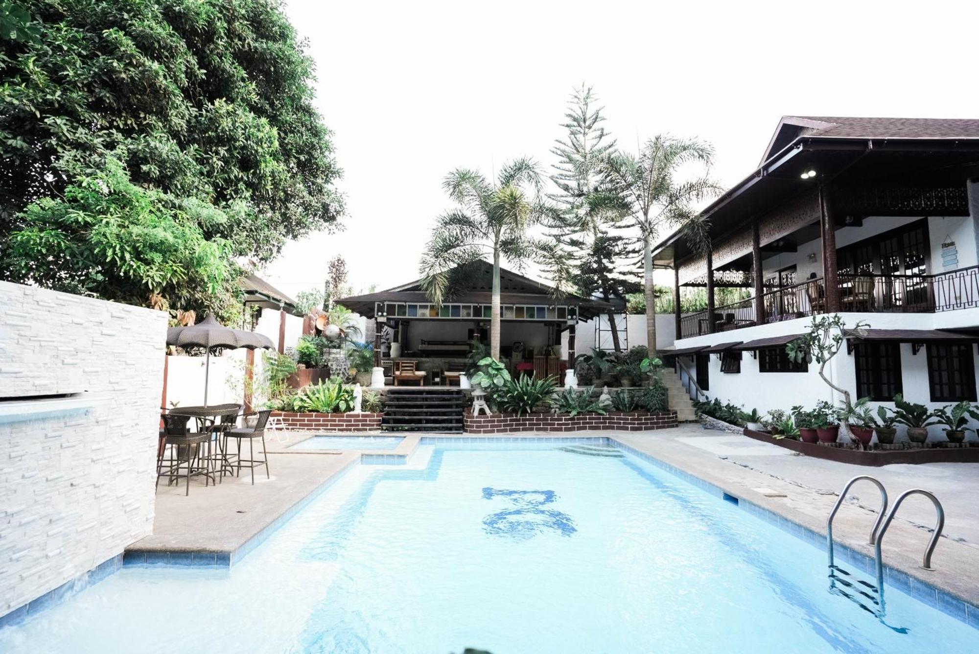 Casa De Celestina Private Resort Silang Exterior foto